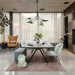 Moxy Ξενοδοχείο 4*