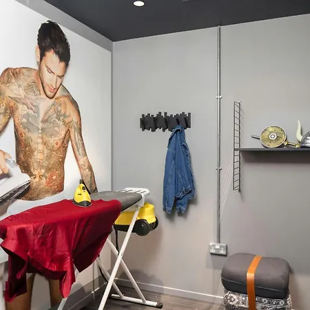 Moxy 4* Йорк