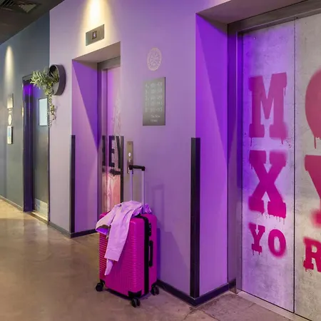 Moxy